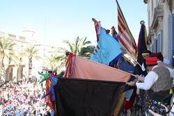 Banderes al balcó